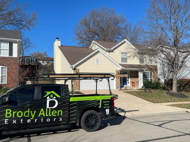 Chesterfield MO roofing truck