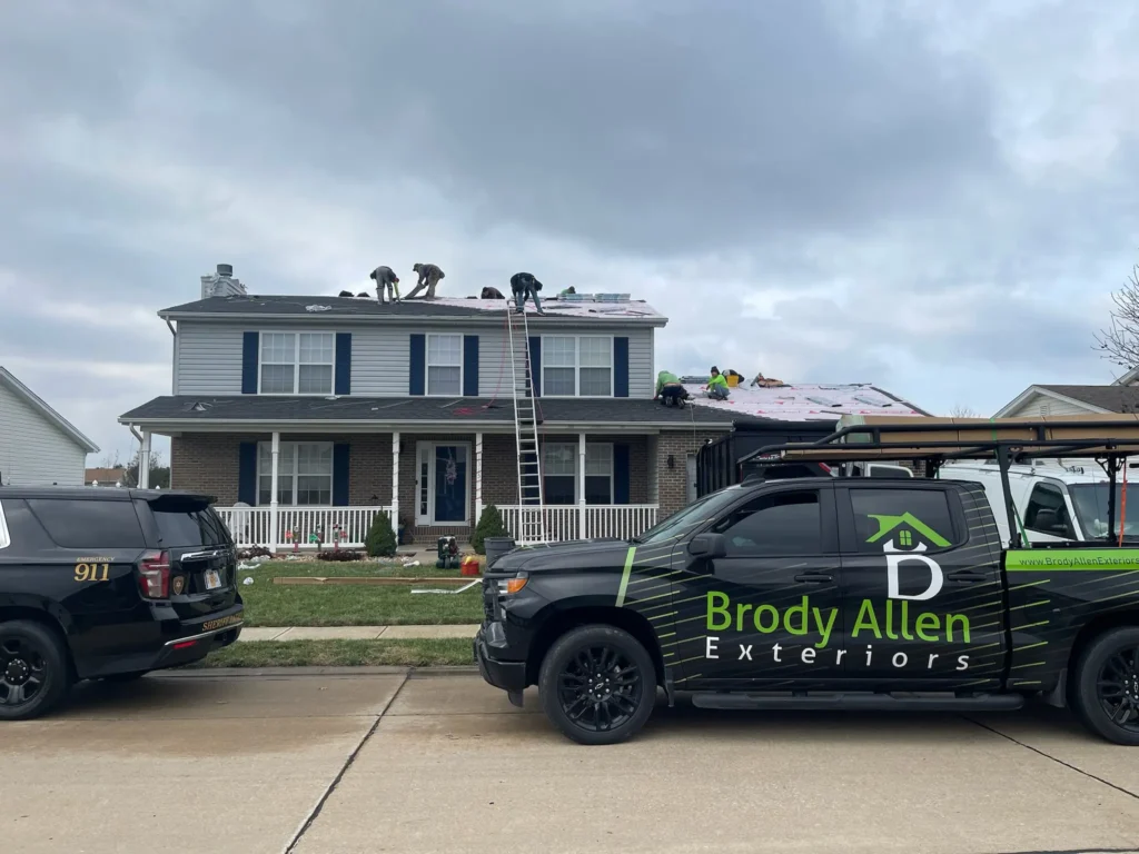 Brody Allen crew roofing in O'Fallon MO